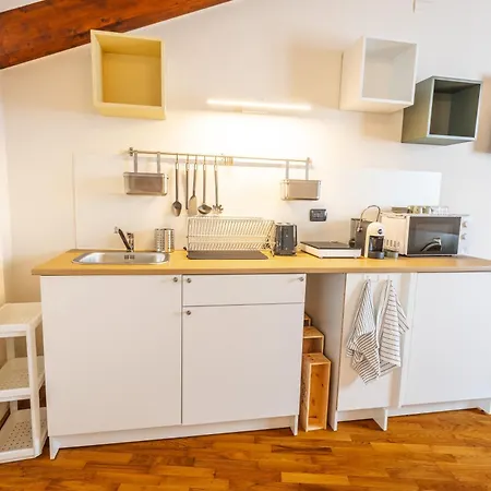 Апартаменты Casa Musotta - Dimora Nelle Langhe Альба